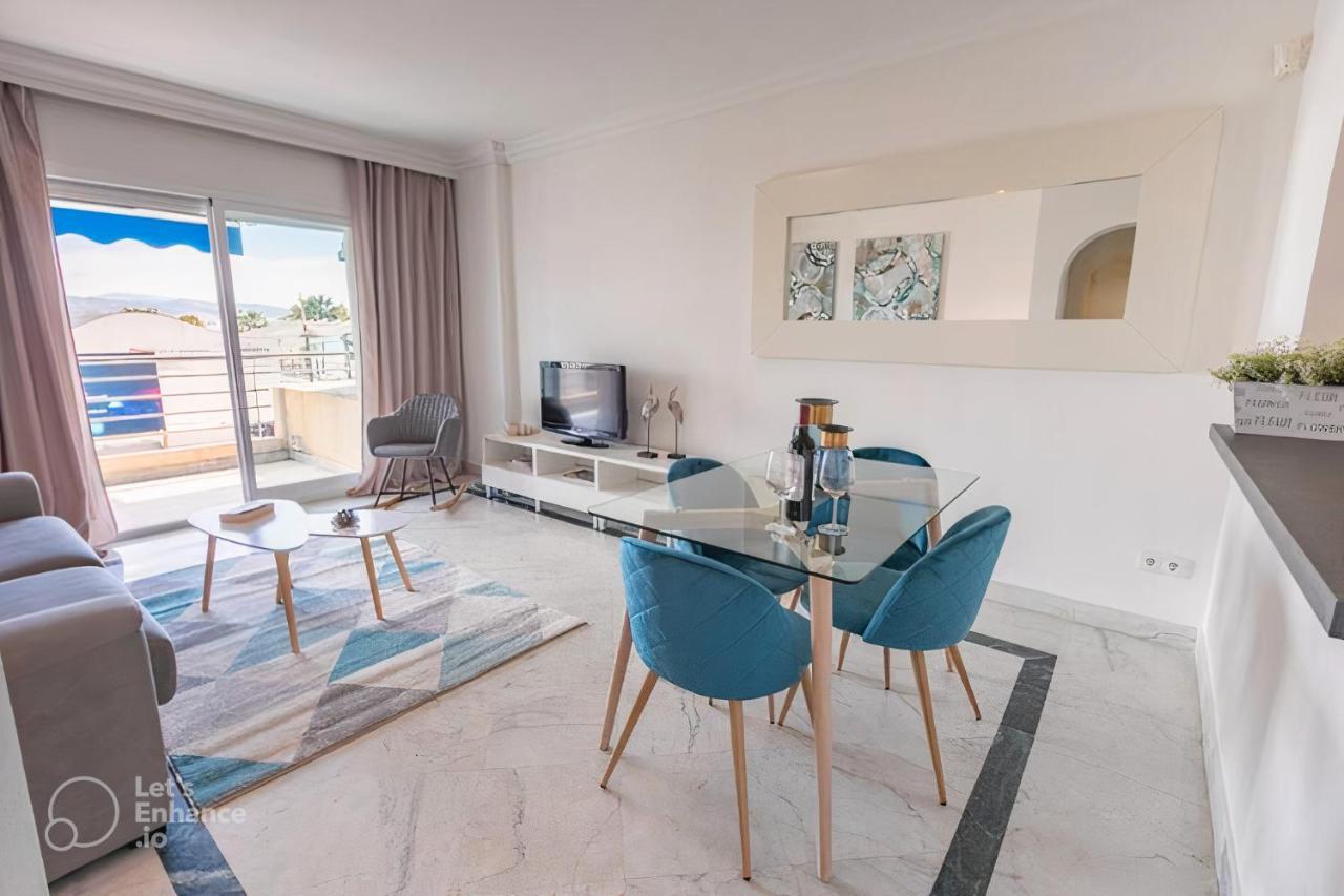 Vacation I Marina De Banus Retreat, Next To Marina And Shops, 24-7 Security