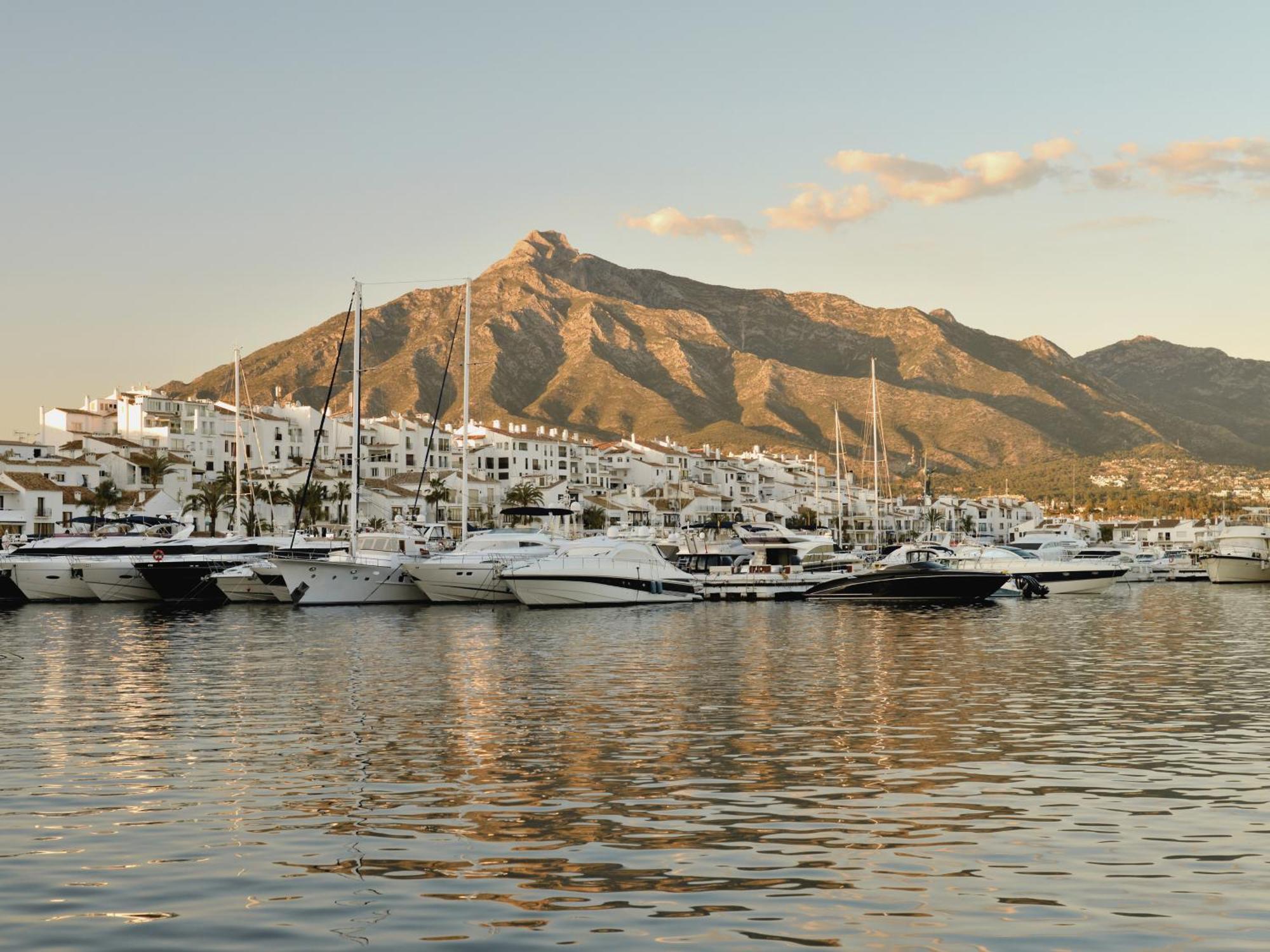 Lägenhet Vacation I Marina De Banus Retreat, Next To Marina And Shops, 24-7 Security *